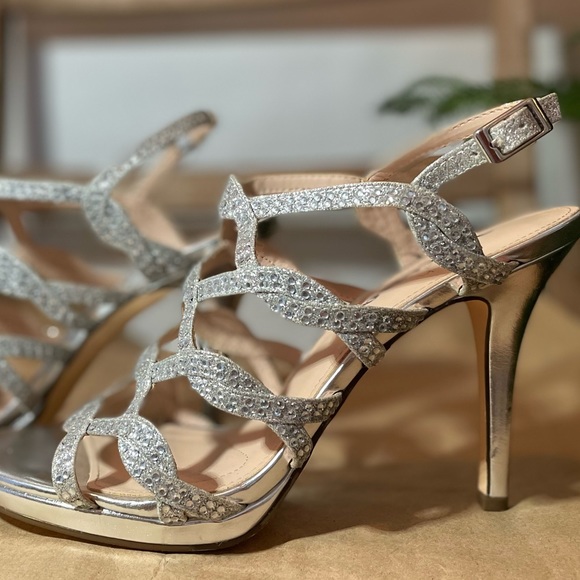 Nina Silver Heels - Picture 5 of 16